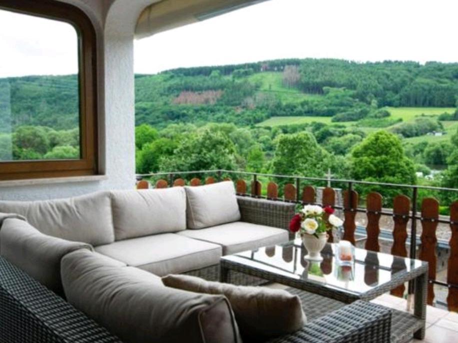 Chateau-De-La-Moselle Kinheim Esterno foto